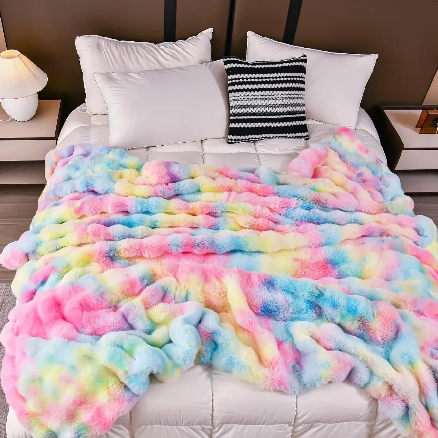 HD Faux Fur Throw Blanket for Couch: Fluffy Cozy Soft Plush Luxury Thick Fuzzy Fleece Blanket Perfect for Sofa Bed Bedroom Livi