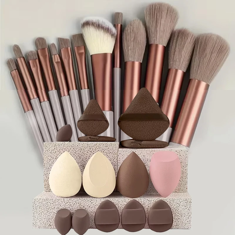 Festive 8-Piece Soft Synthetic Hair Makeup Brush Set