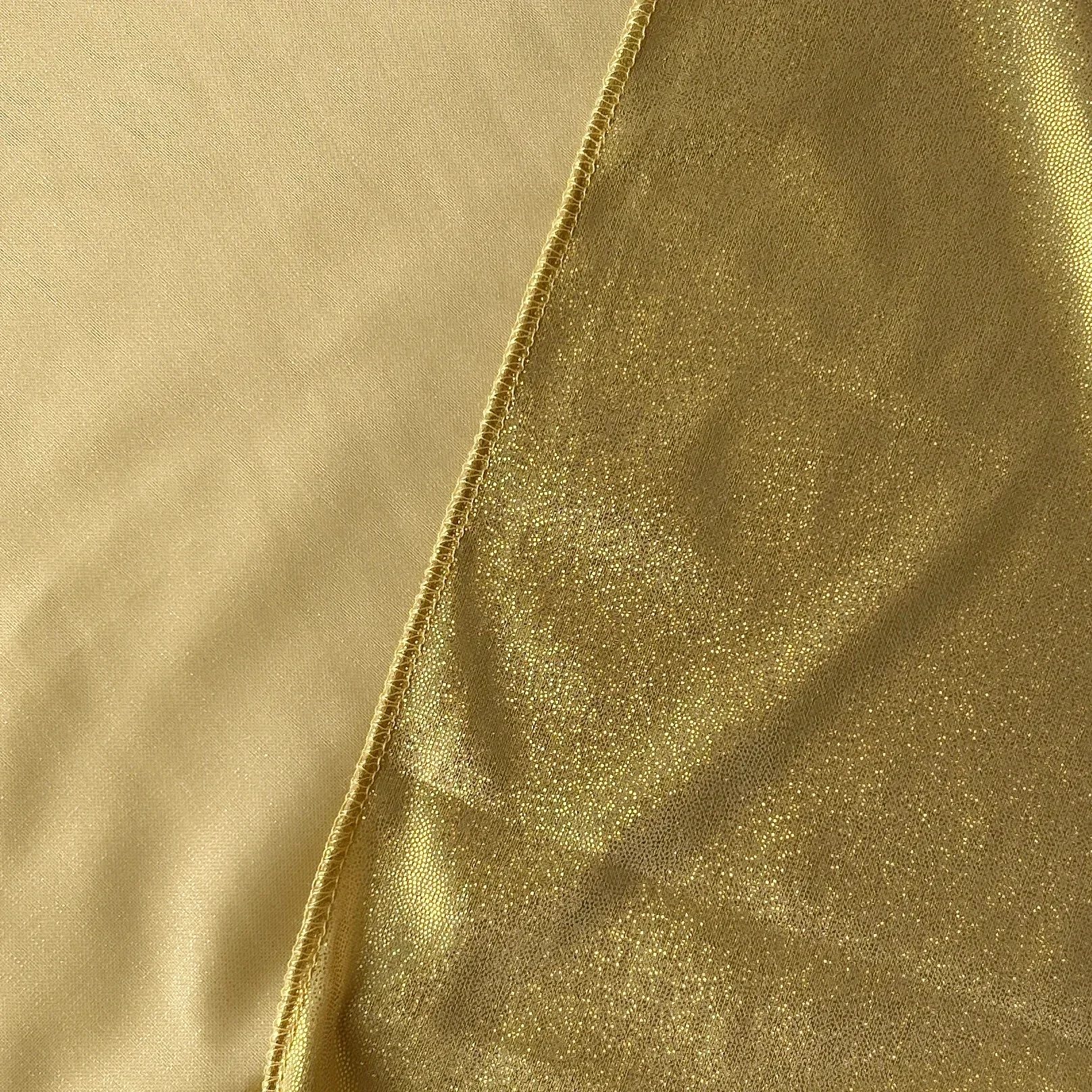 Light Gold Sequin Table Skirt Tablecloth Glitter Sparkly Shimmer Rectangle Table Covers for Birthday Party Event Wedding Decor table skirt