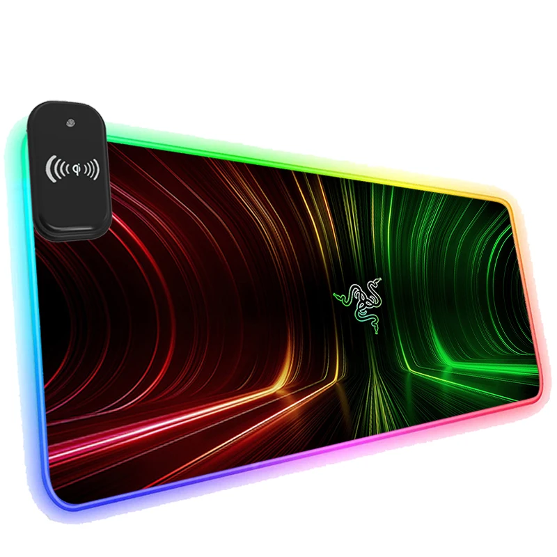 Razer Wireless Charger RGB Mouse Pad Gaming LED Large Rubber Keyboard