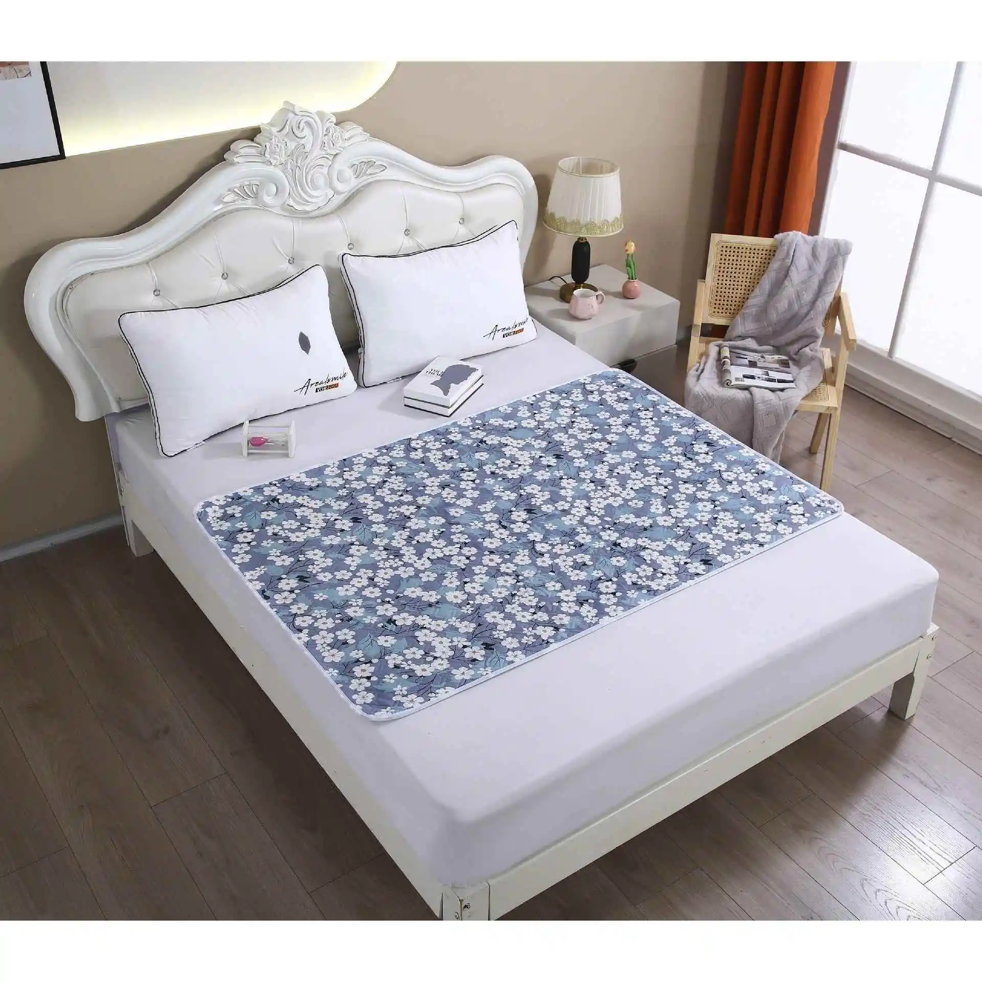 노인과 학생을 위한 사계절 미끄럼 방지 통기성 매트리스 패드 방수 세탁 가능 요실금 패드 성인용 더블 사이즈