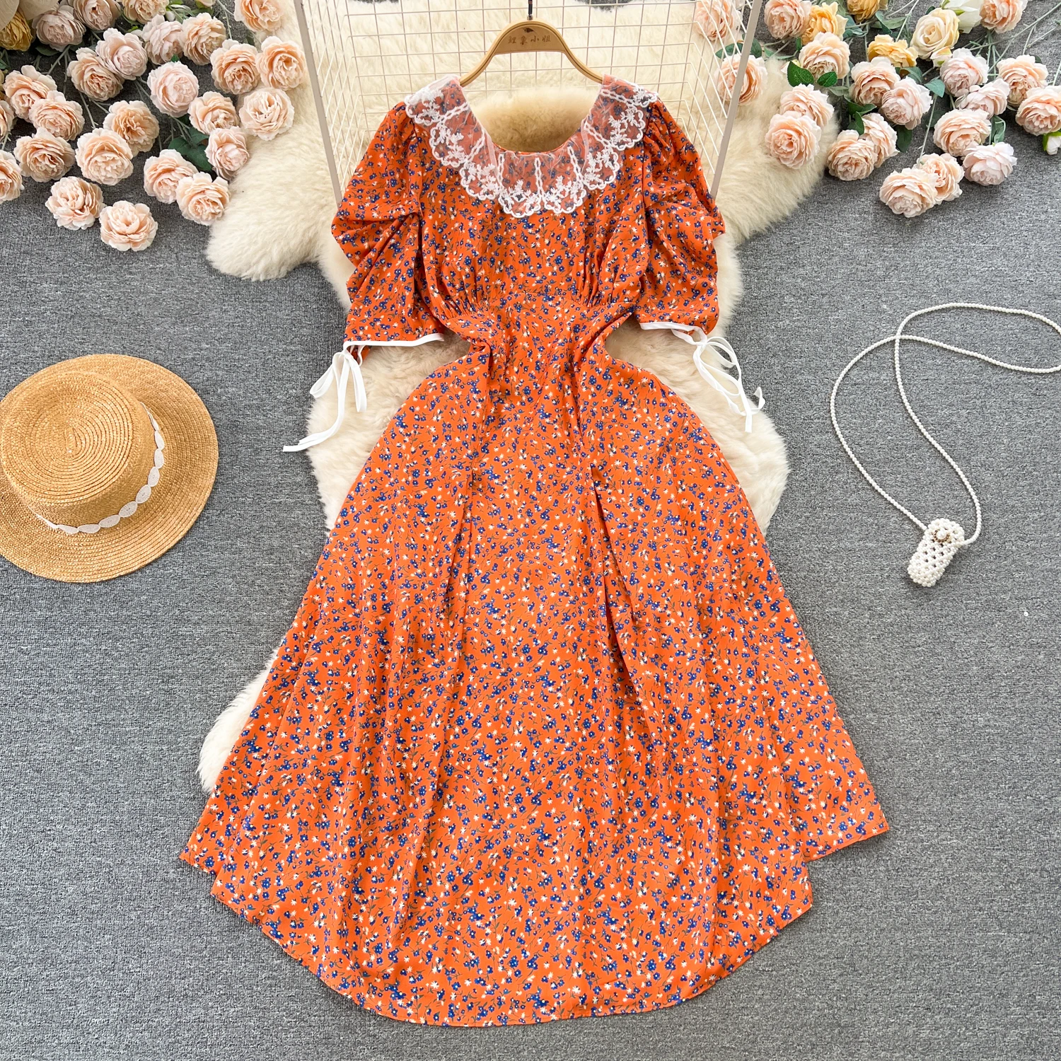 

Fashion Women's Summer Print dress Women's sweet lace crew neck dress