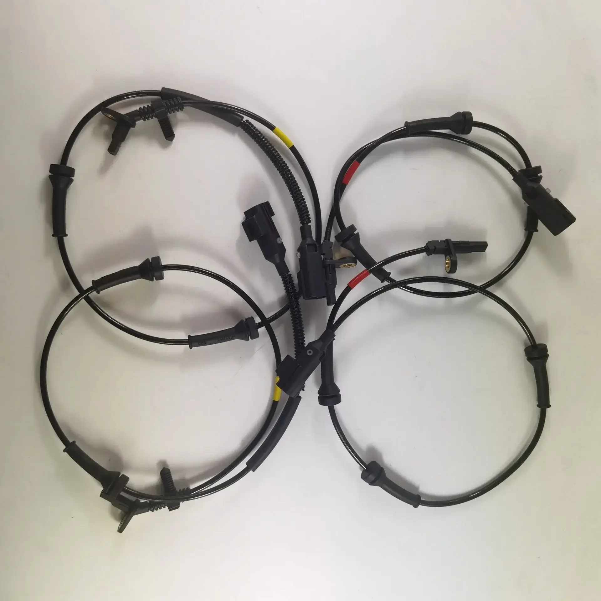 4 Pcs Rear front Left/Right ABS Wheel Speed Sensor for EVOQUE LR024208 / LR066868 / LR082224 ABS Wheel Speed Sensor LR024202