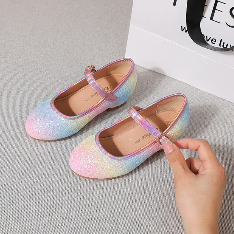 

Детская обувь принцессы, модные Радужные Блестки, кожаные туфли на высоком каблуке для девочек, модная Милая элегантная детская обувь
