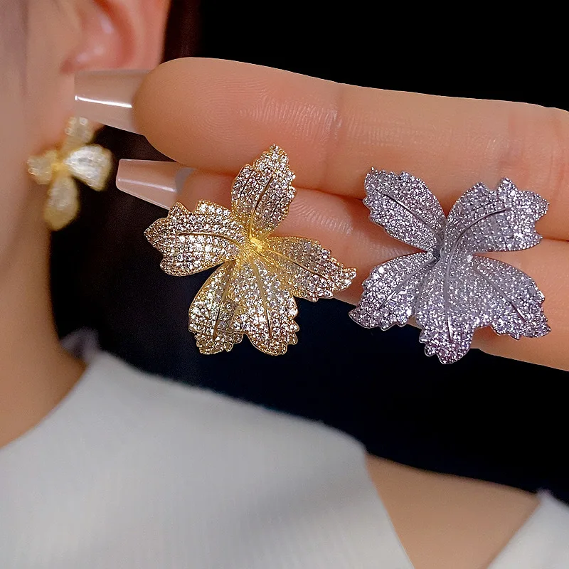

Shining Cubic Zirconia Three-dimensional Flower Studs Earrings for Female Gold Plated Luxury Wedding Jewelry Brand Earings