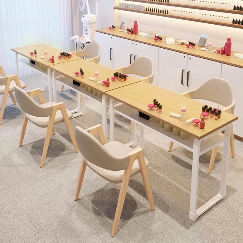 Рисунок 5 - Органайзер, кавайный дизайн ногтевого стола