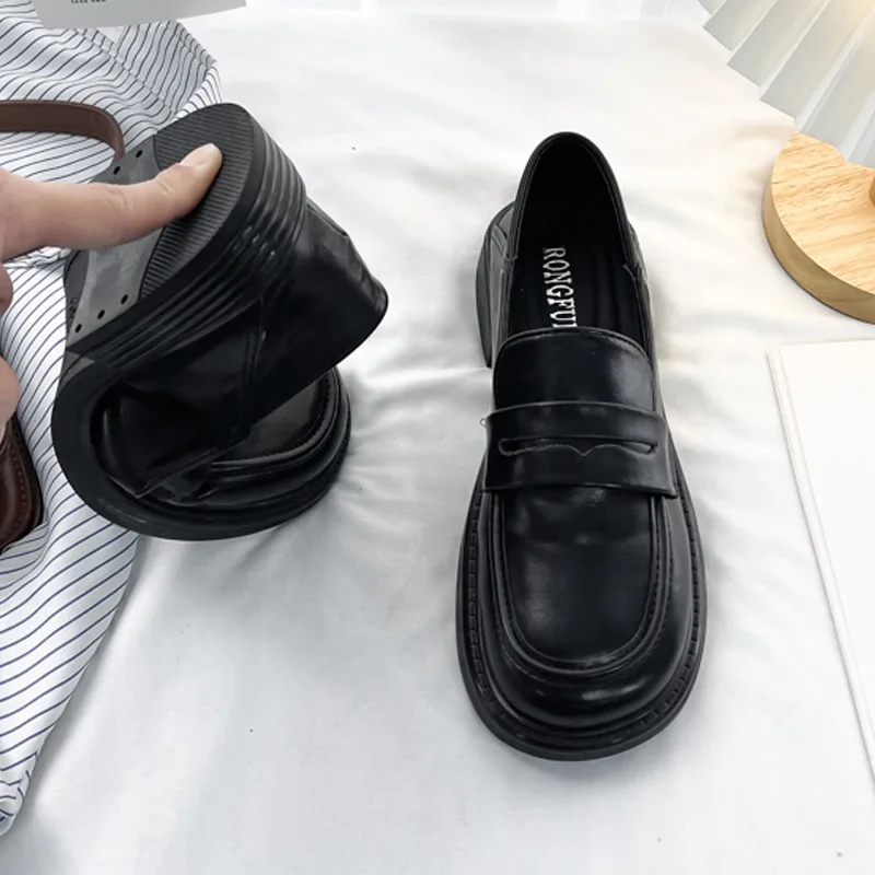 Women Shoes Flat Loafers College Style Leather Shoes Slip on Casual Flats Shoes Mary Janes White Platform Round Toe Comfort 2023