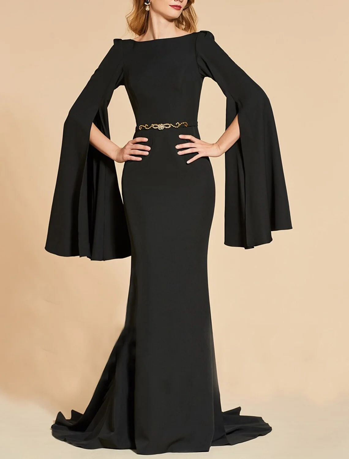

Mermaid / Trumpet Mother of the Bride Dress Wedding Guest Prom Formal Occasion Scoop Neck Long Sleeve Court Train