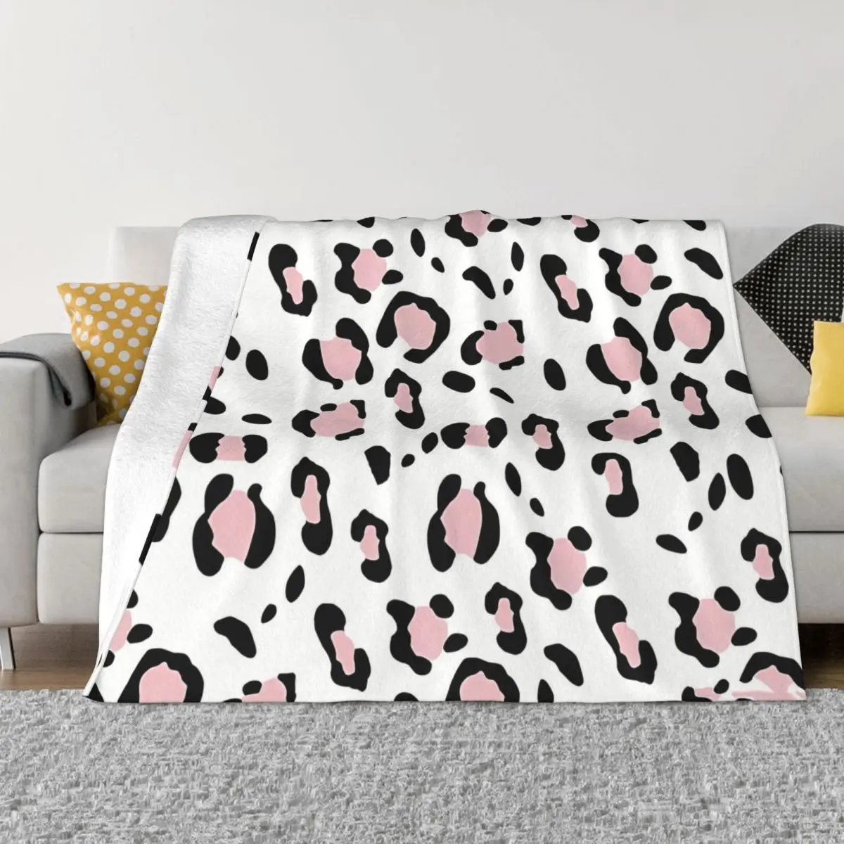 

Blanket Flannel Decoration Leopard Animal Print Glam Portable Home Bedspread