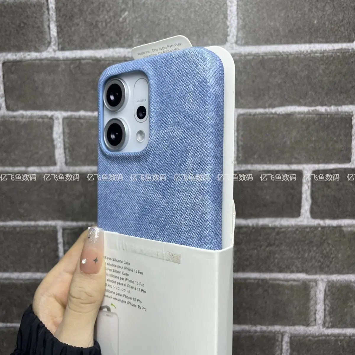 Denim Texture Shockproof Hard Back Case with Bumper Protection