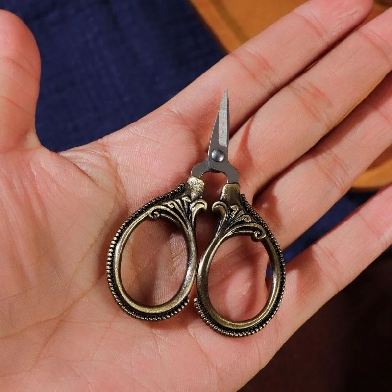 Sewing Scissors 1Pc Mini Stainless Steel Retro Pocket Thread Cutter Embroidery