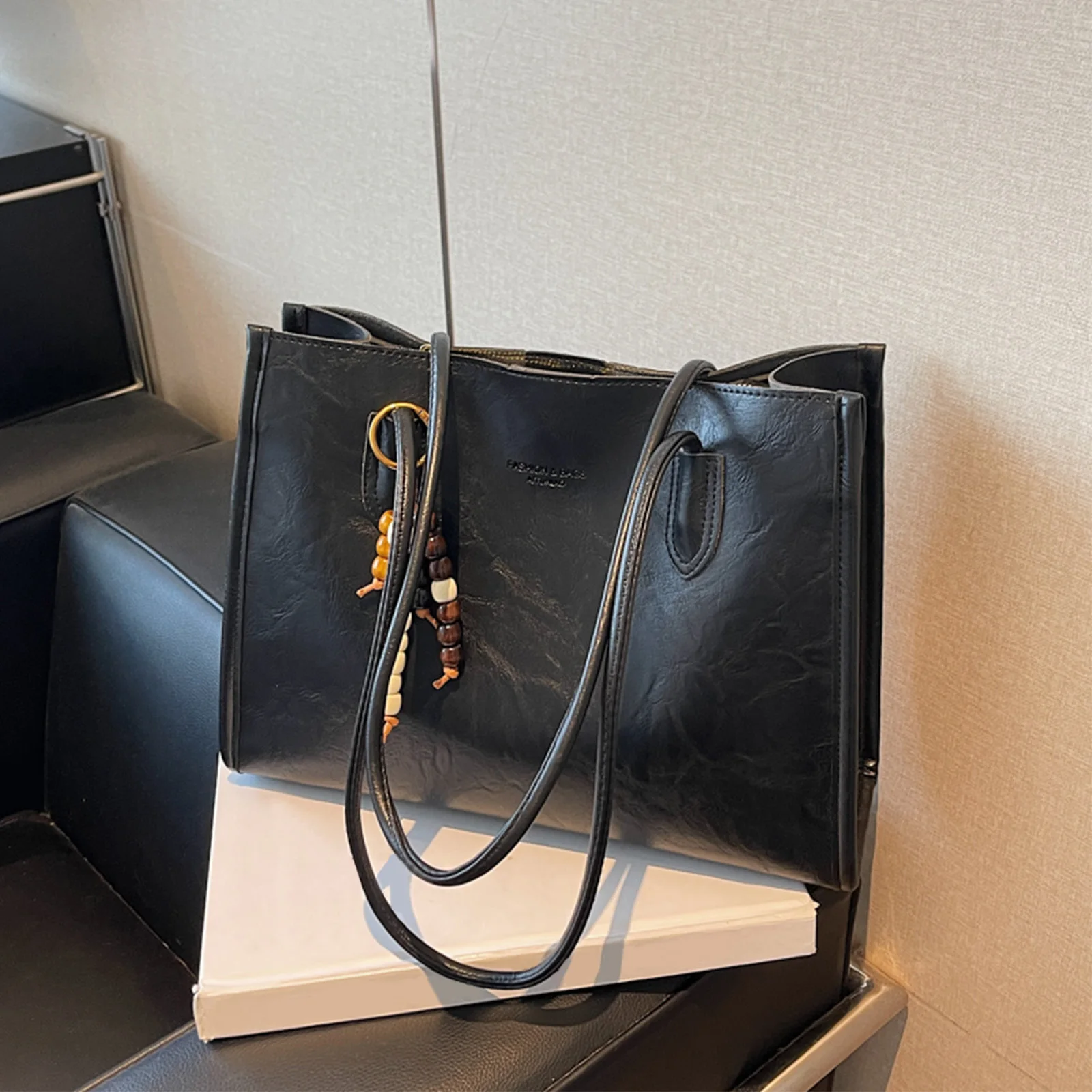 Textured Shoulder Bag Large Capacity All-Match Tote Handbag Long Handle Trendy Armpit Bag Travel Shopping Work Handbag