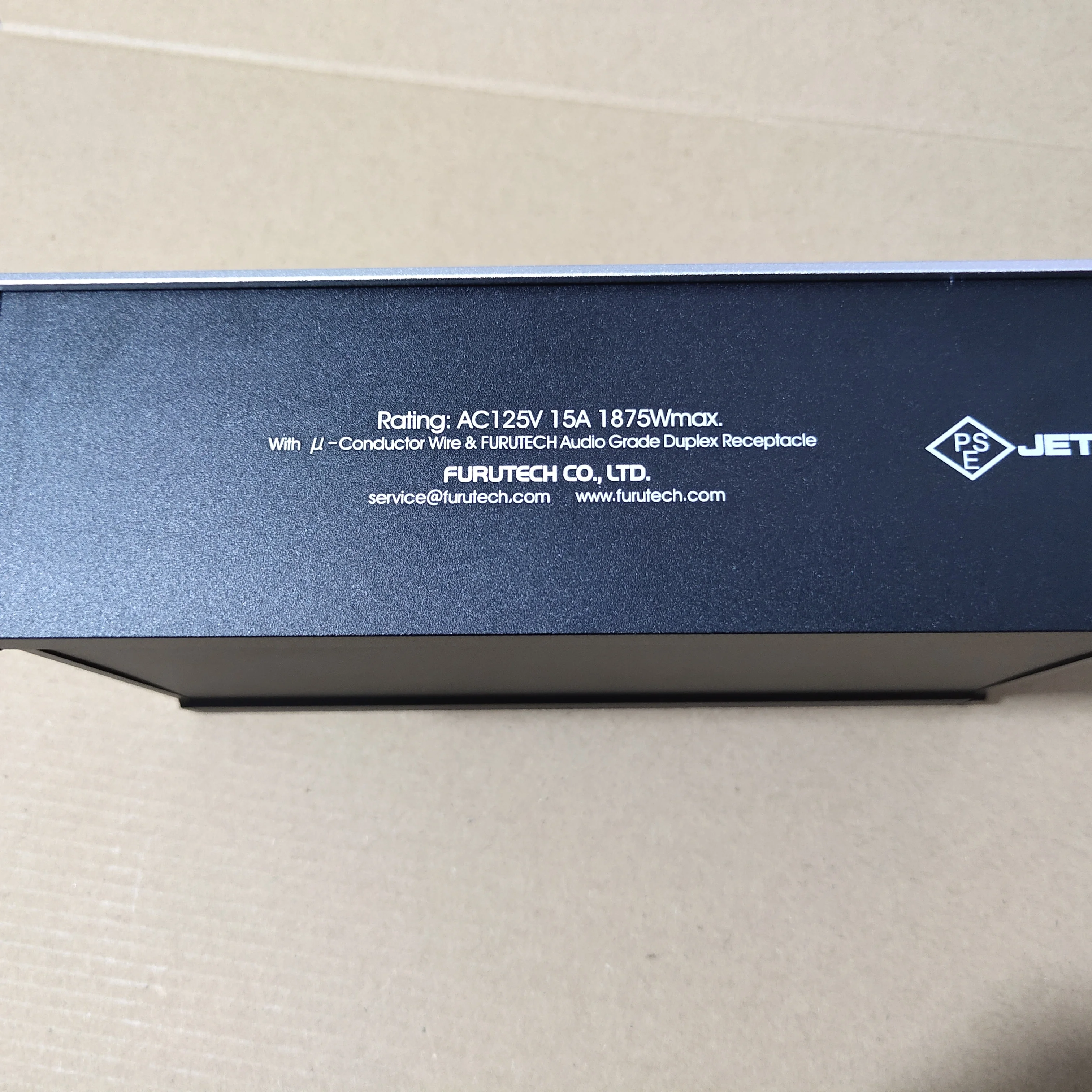 Furutech E-tp60 ac power distributor For Sale - US Audio Mart Furutech E-tp60 ac power distributor For Sale - US Audio Mart