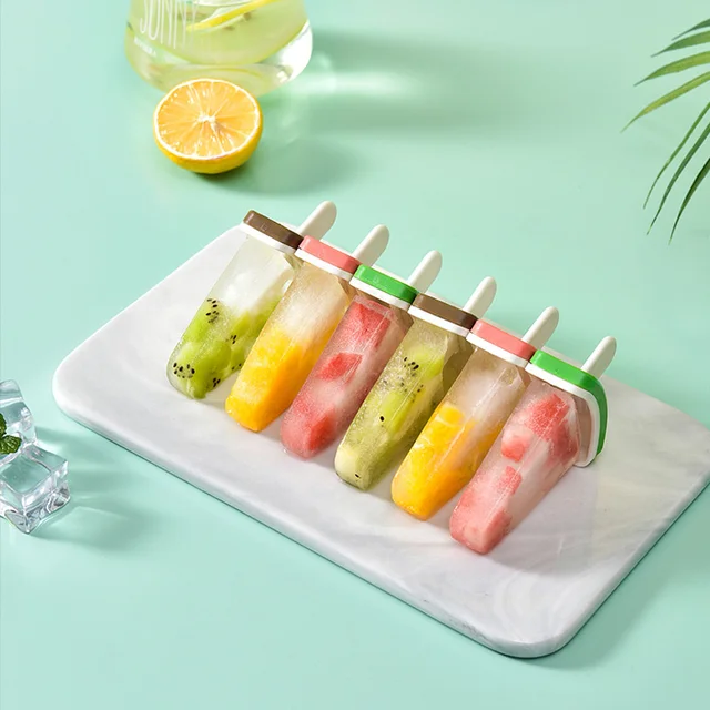 집에서 맛있고 건강한 여름 간식을 위한 DIY 수제 아이스크림 몰드