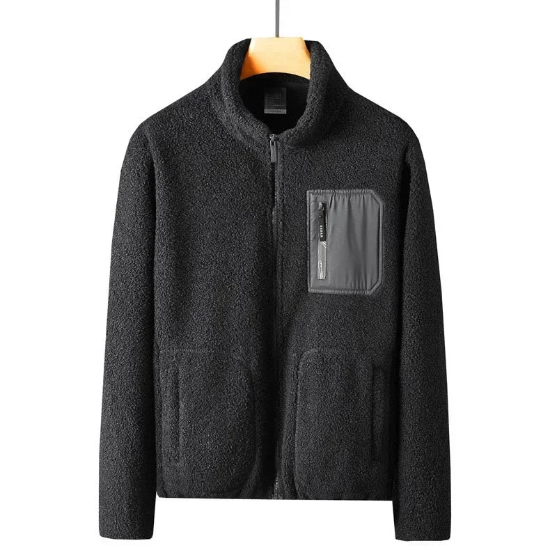 

Теплая мужская куртка на молнии с воротником-стойкой из искусственного меха