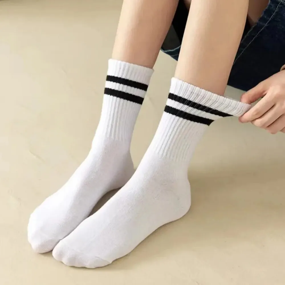 Sports Socks Women Mid Socks Solid Color Breathable Comfortable Autumn Winter Sweat Absorbing 6 Pairs