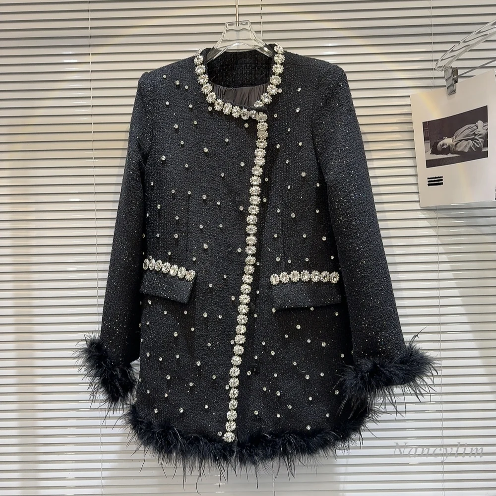 

2024 Winter New Ostrich Fur Cuff Rhinestone Beaded Down Lining Trench Coat for Women High Quality Black Tweed Coats Lady