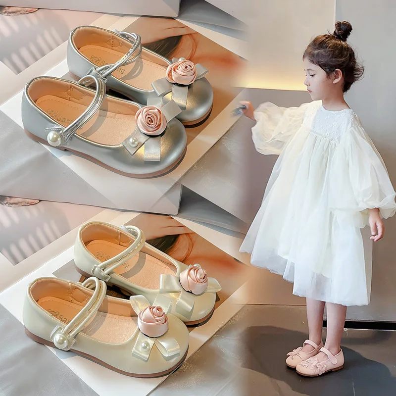 Girls Flat Shoes Soft Sole Kids Princess Shoes with Sweet Flowers New Cute Girls Dress for Performance Dance Show