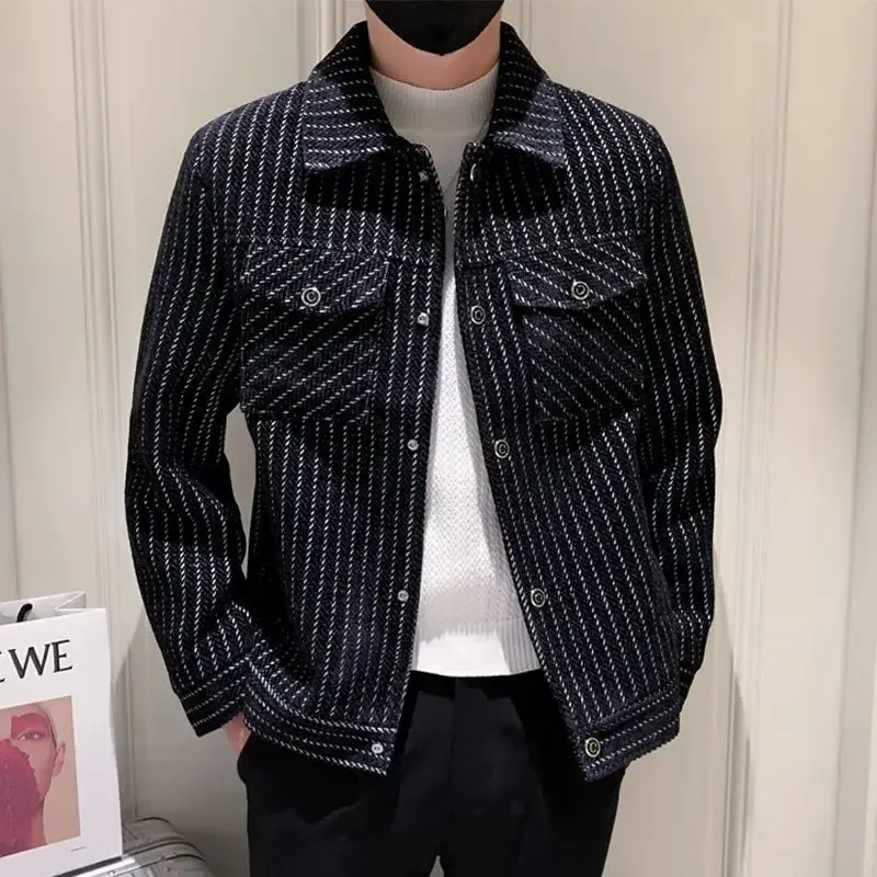 thumbnail image 1 of Abrigos masculinos Chaquetas de lana y mezclas de alta calidad para hombre Nuevas en reseñas coreanas Muchos diseñadores de lujo Casual Elegante Joker Vintage Y2k, 1 of 4