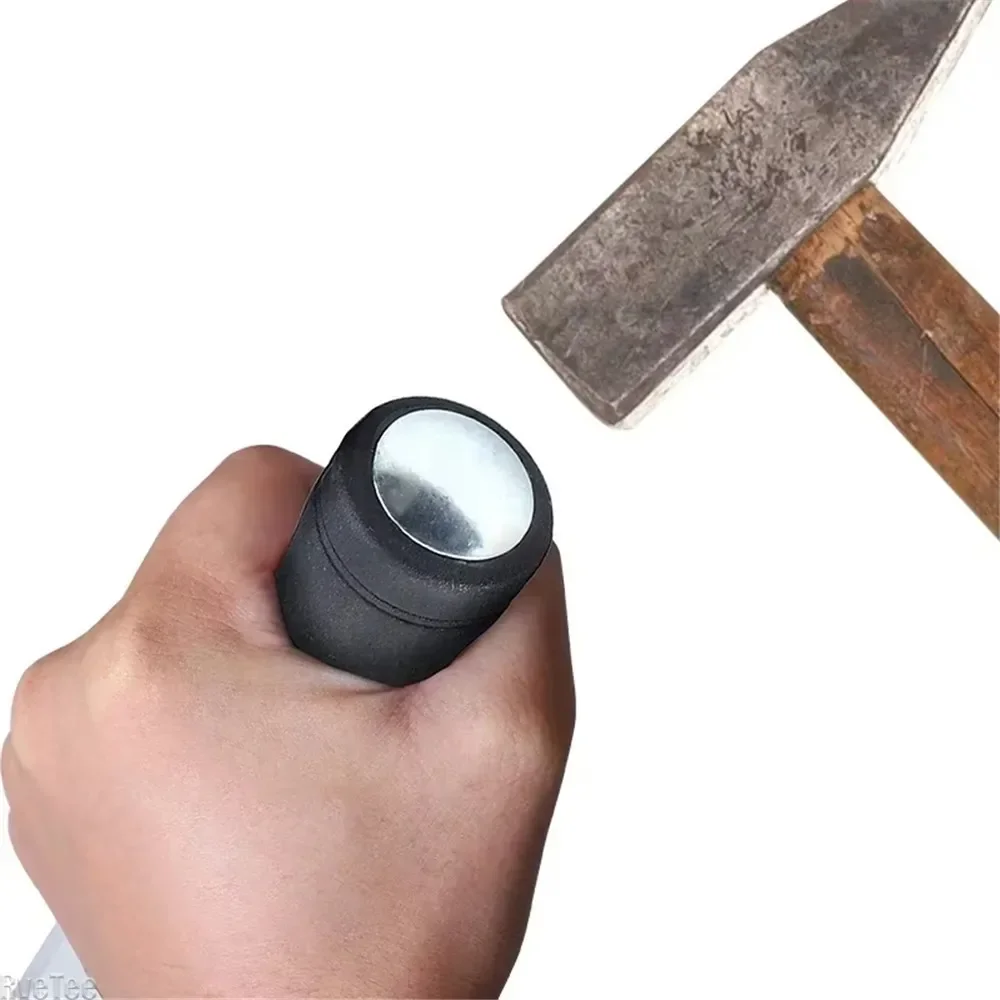 Carpenter's Wood Carving Chisels Carving Chisels Carbon Steel Wood Chisel with Hammer End and Anti-Slip Handle 19/25/32/38mm