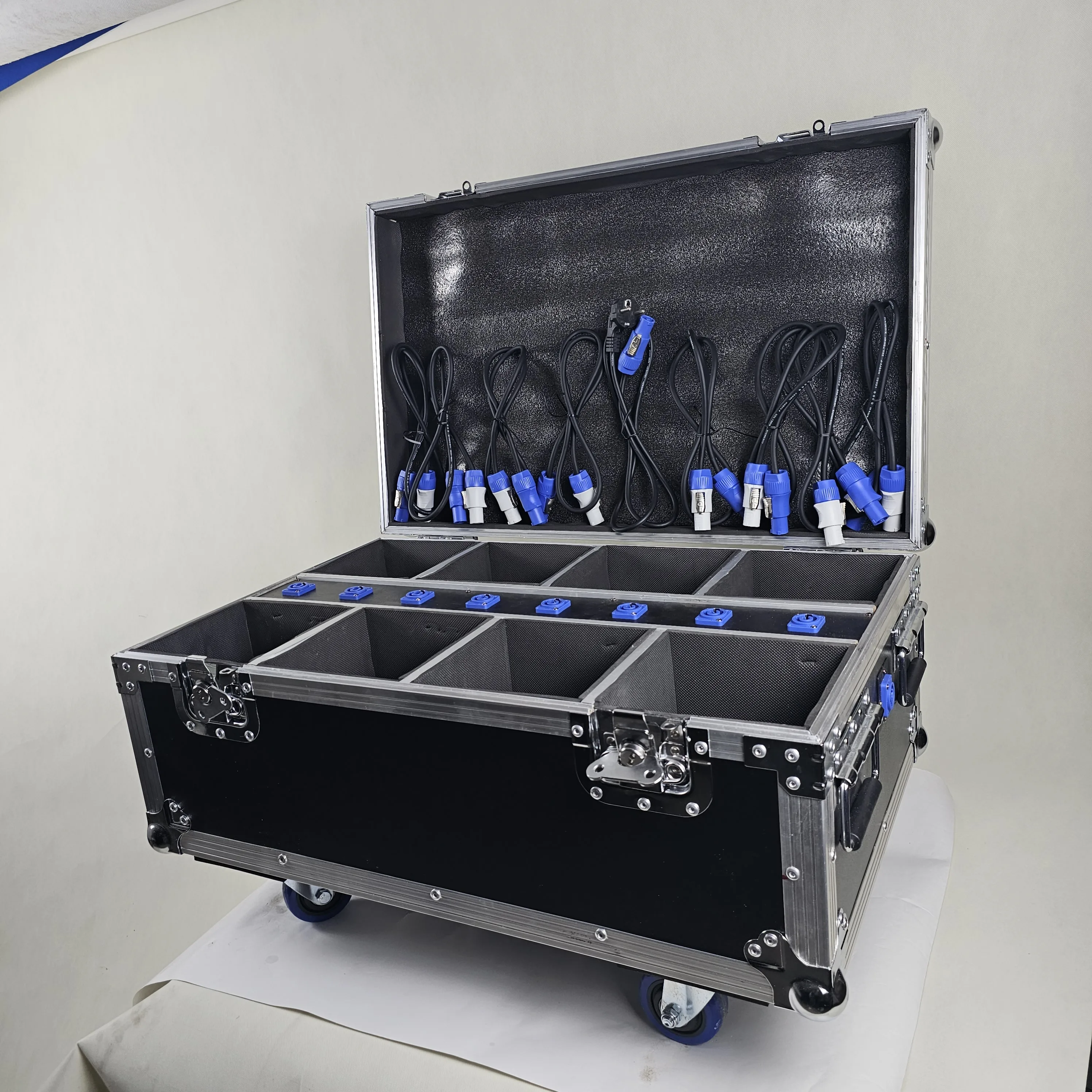 Blueshow 1 Uds caja de vuelo vacía para 8 Uds 6x18w RGBWA + UV 6 en 1 batería LED Par luz batería inalámbrica y luz par DMX remota