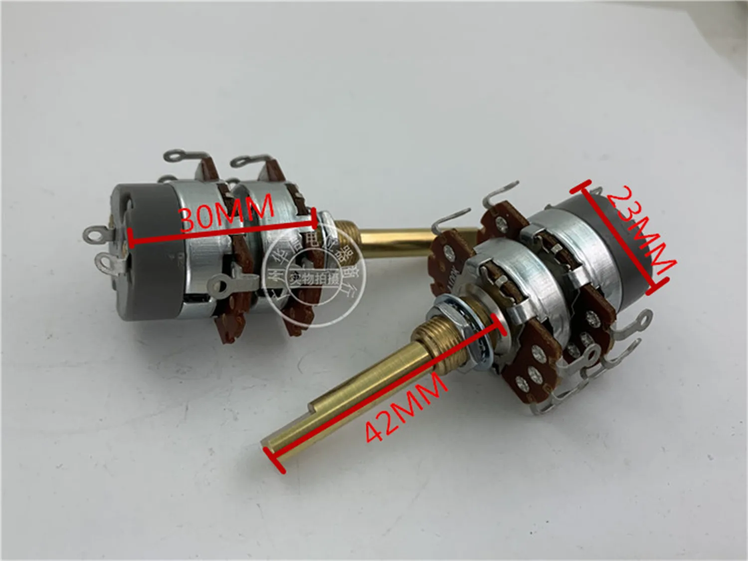 

Original new 100% dual potentiometer with tap and switch A100K A500K A1M handle length 42MMF