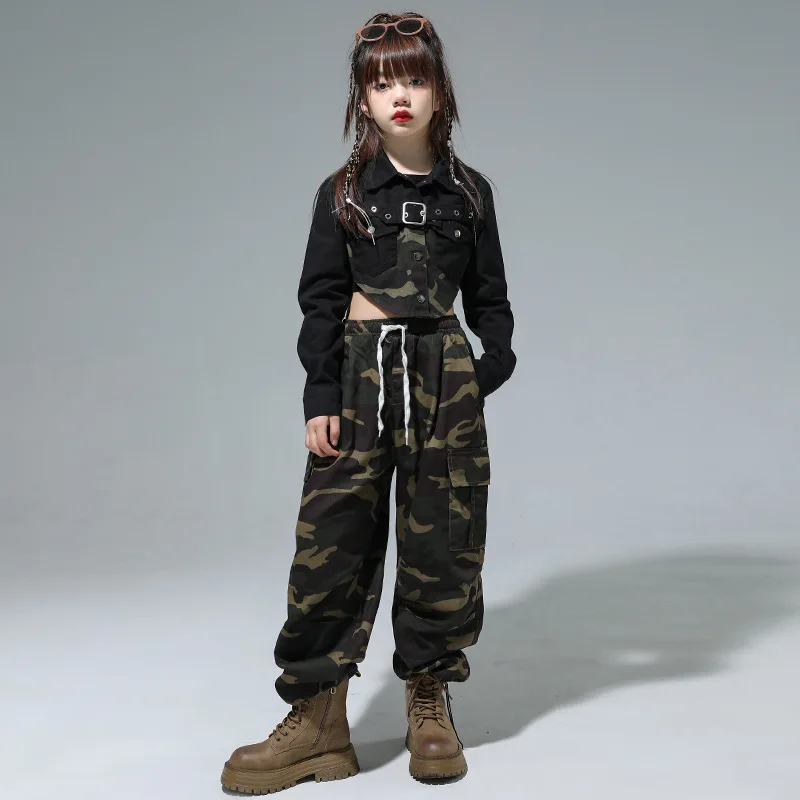 

Girls Cool Streetwear Costumes Teenage Hip Hop Street Dance Clothes Sets Children Joggers Cargo Pants Fashion Camouflage Suit