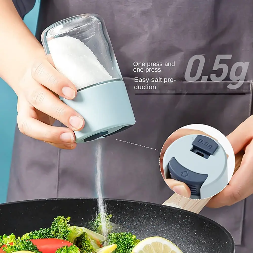 

Quantitative salt shaker push-type salt control bottle seasoning jar tool pepper spice container glass limit salt shaker 5g