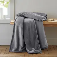 Fleece Blanket Gray Extra Soft Brush Fabric Super Warm Bed Blanket Lightweight Couch Blanket Easy Care 2