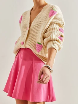 Women s Oversized Cable Knit Cardigan with V-Neckline and Ribbed Hemline Cozy Button-up Sweater in Soft Pink 2