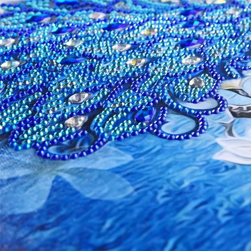 5D DIY Diamond Painting Cross Stitch Animal Peacock Partial Diamond Embroidery Special Shaped Diamond Painting Rhinestone