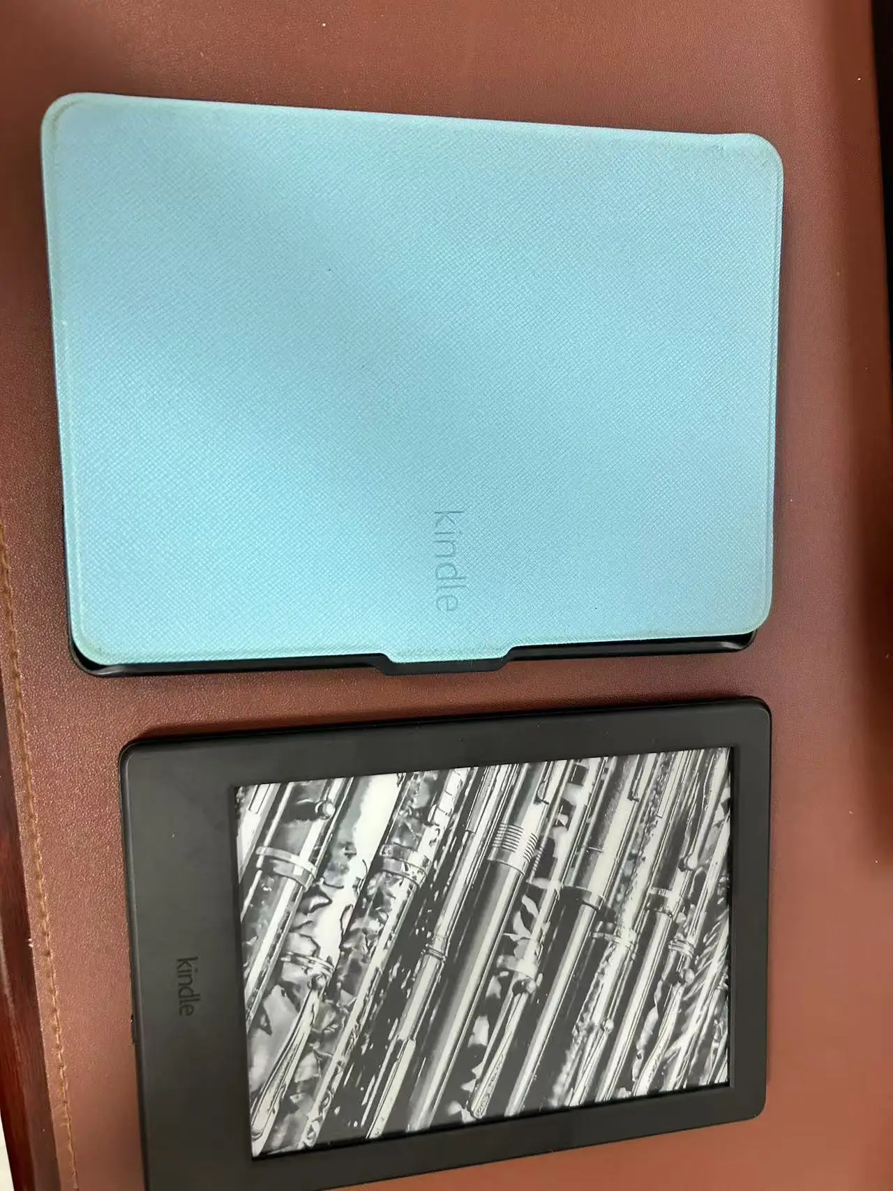 Original 6" Generation Original Kindle 8th Without Backlight E-ink Ink Scree Second-hand random shell