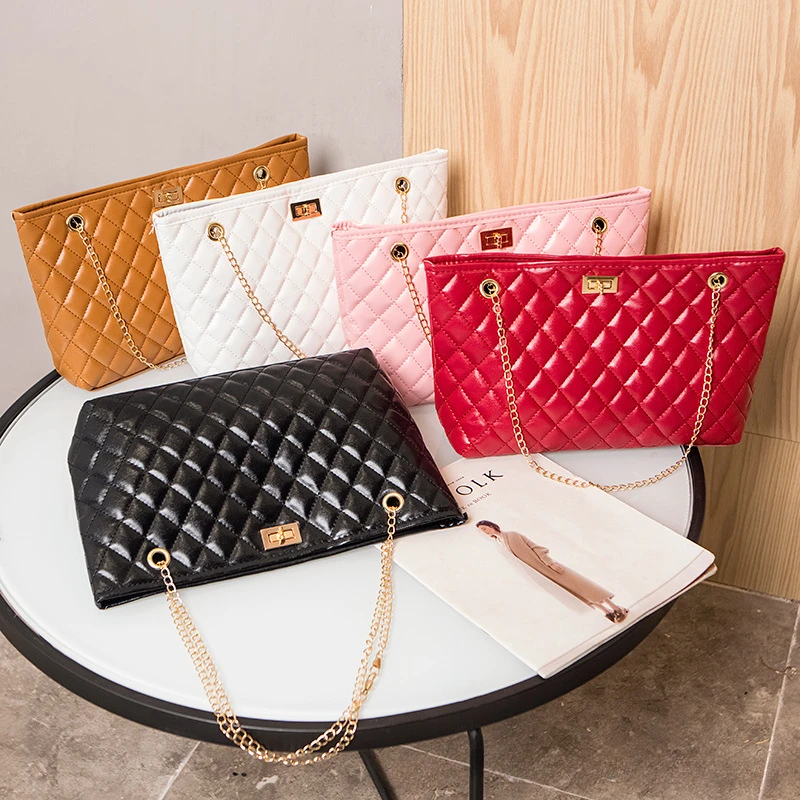 

Large Capacity Shoulder Bag Women's PU Leather Handbag for Commuting and Casual Use, Versatile Tote Bag