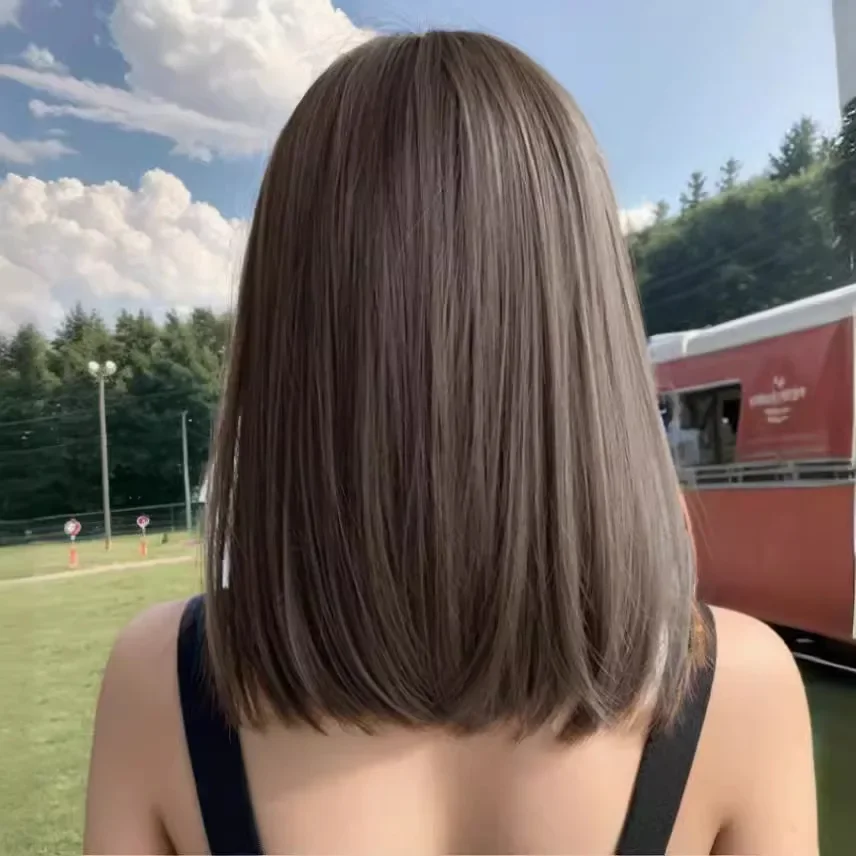 Women's Mid-Length Natural Hair Wig Fashionable Clavicle Short Straight Hair Extension Student Face Shape Web Red Wig