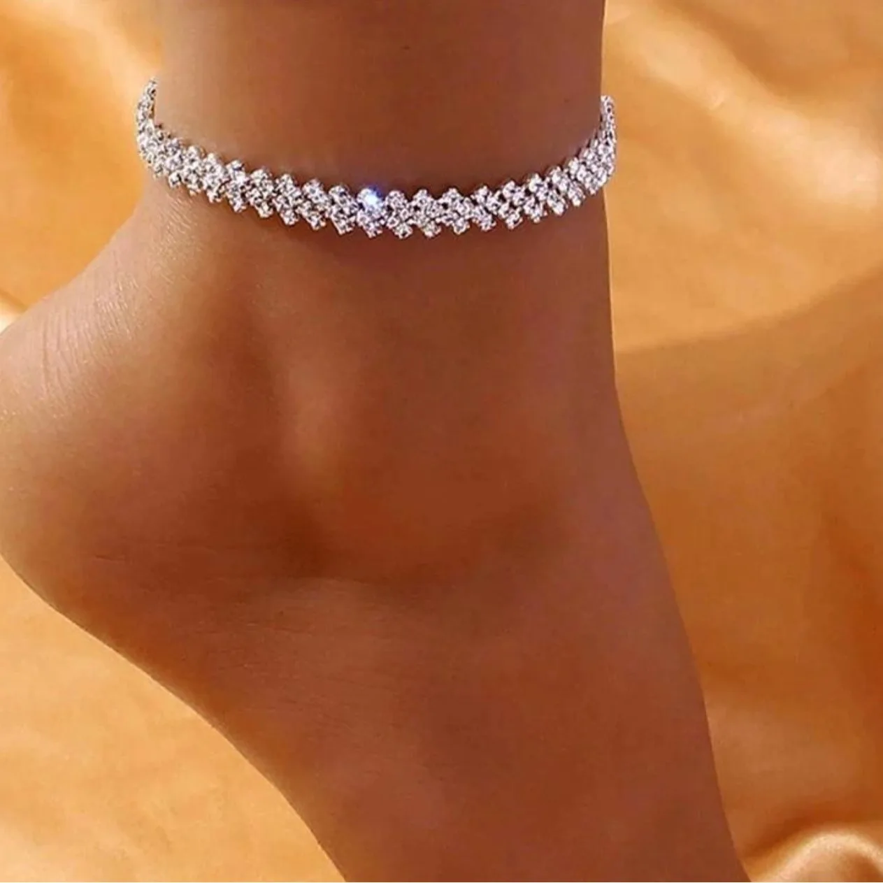 Ankle chains fashion accessories 1PC women simple premium copper inlaid water diamond love foot chain bracelet wedding party
