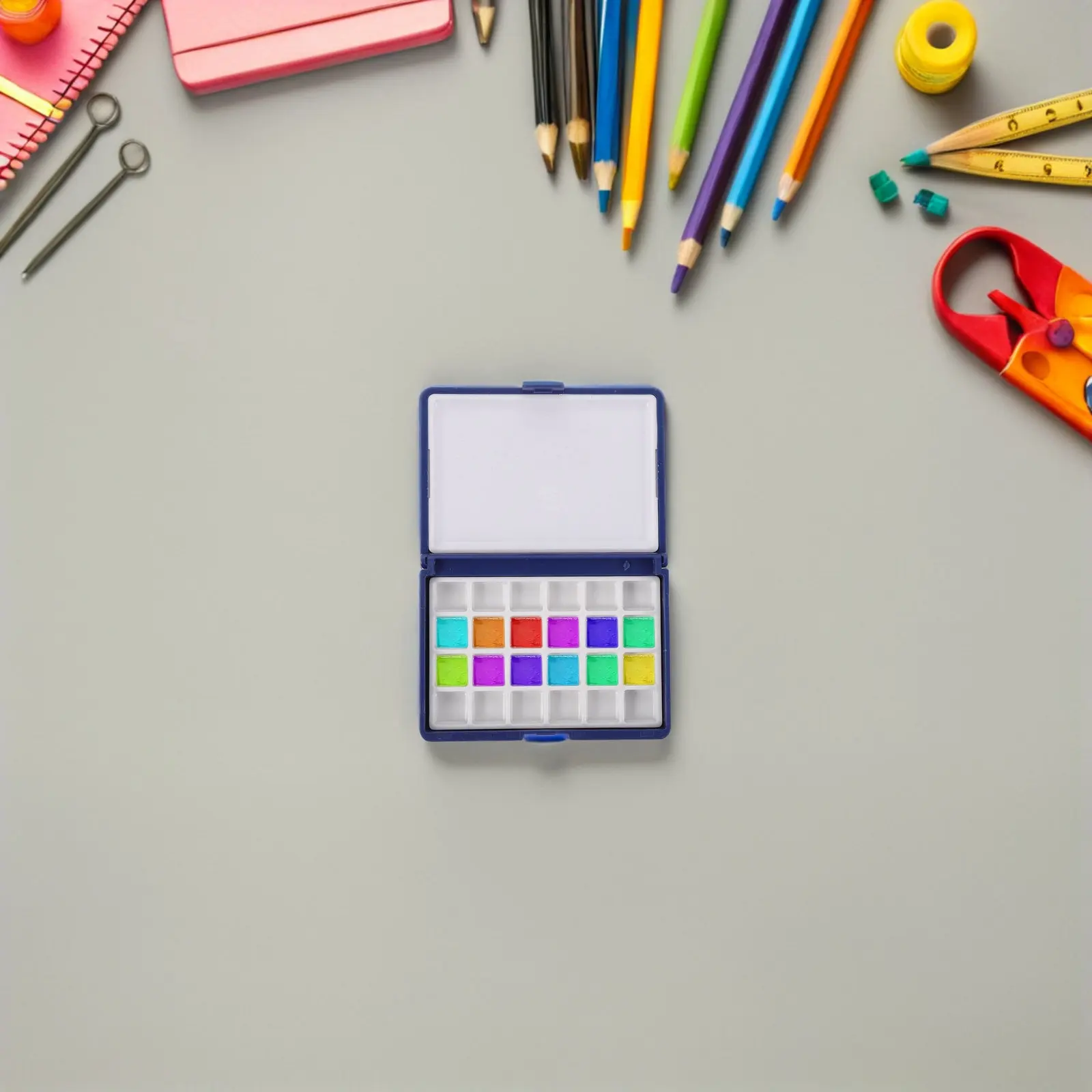 플라스틱 수채화 물감 팔레트 트레이 24칸 휴대용 여행용 믹싱 박스 팔레트 (아티스트용 보관 뚜껑 포함)