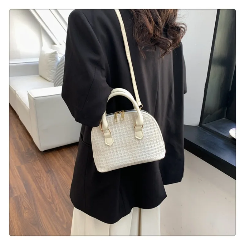 Western Style Gradient Contrasting Color Shell Female Crossbody Bag Handbag Trend Korean Minimalist Shoulder Bag for Women