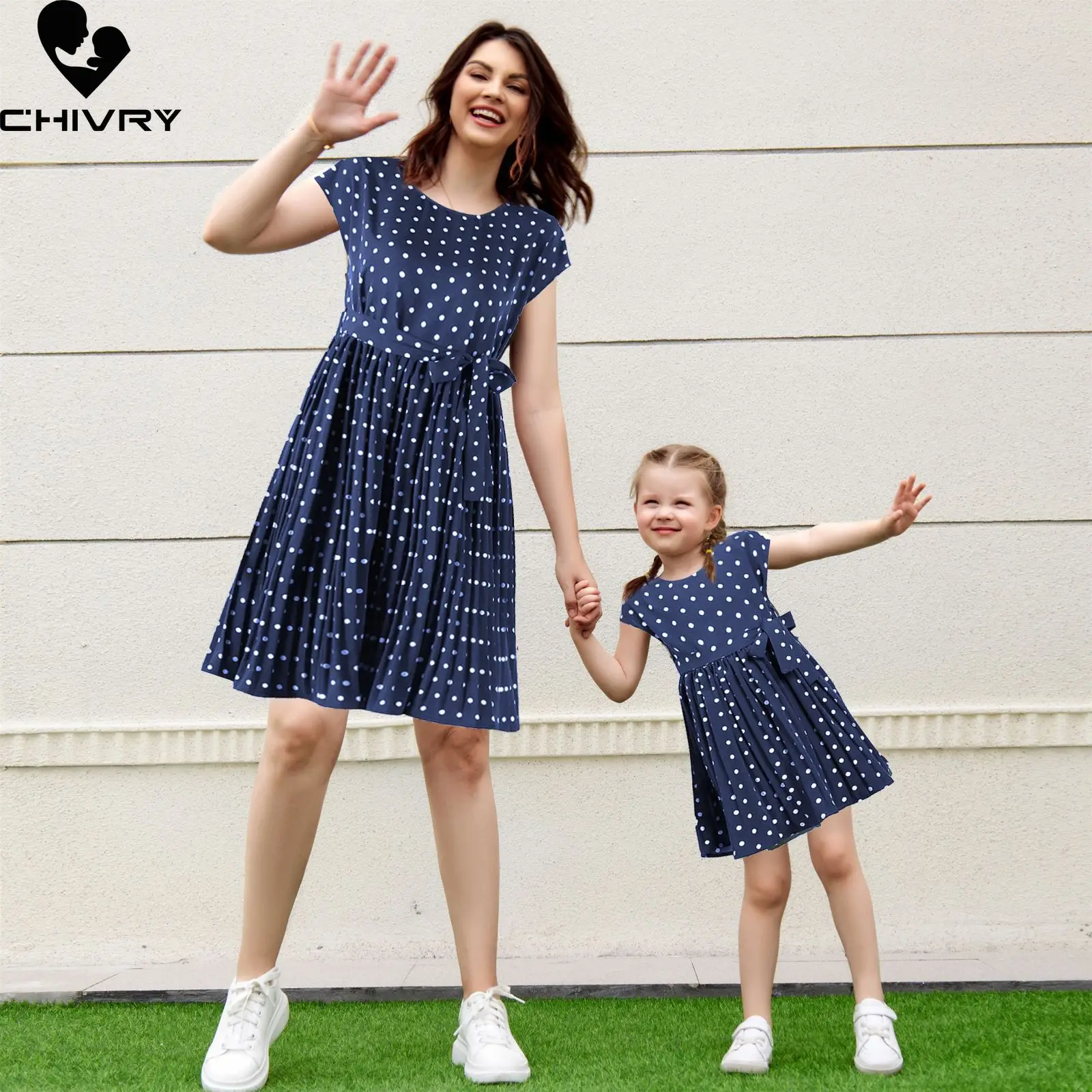 Chivry-Robe d'été pour mère et fille, col rond, manches courtes, à pois, décontractée, pour la famille, nouvelle collection 2022