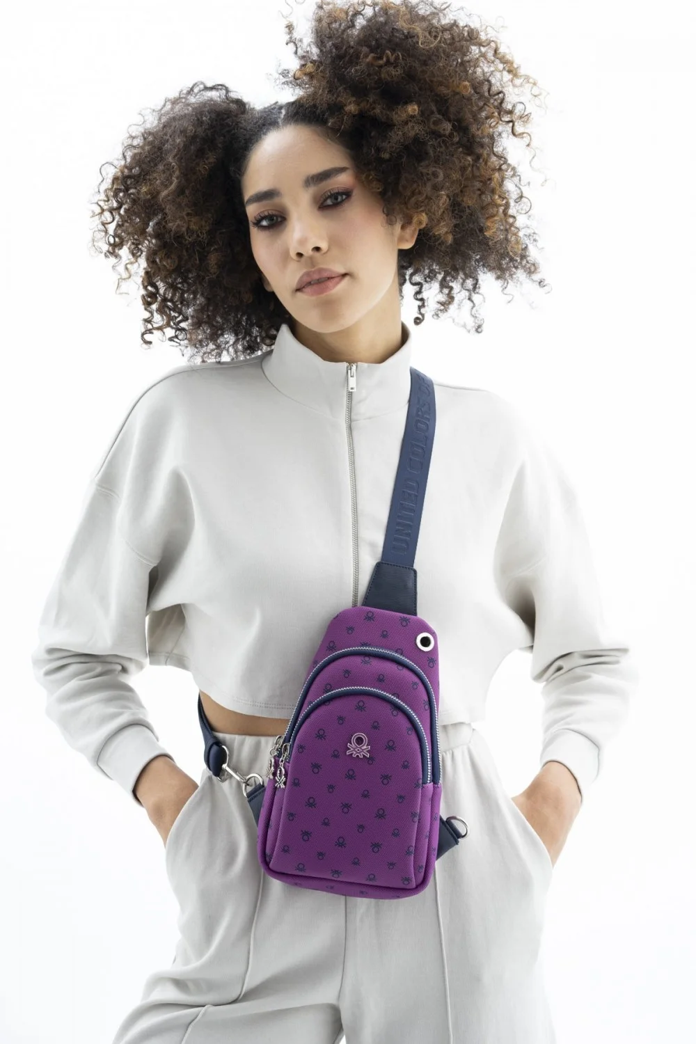 

United Colors of Benetton BNT_489 Фиолетовая Сумка