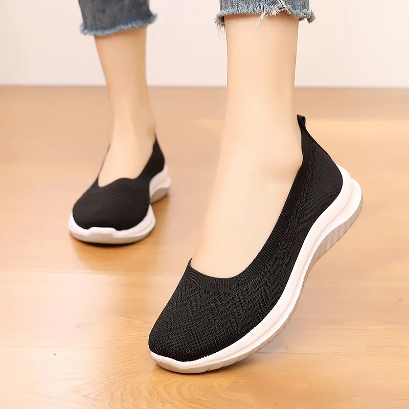 Women Slip on Mesh Flats Shoes Ladies Breathable Mom Casual Loafer New Autumn Female Light Comfort Flat Women Walking Shoes
