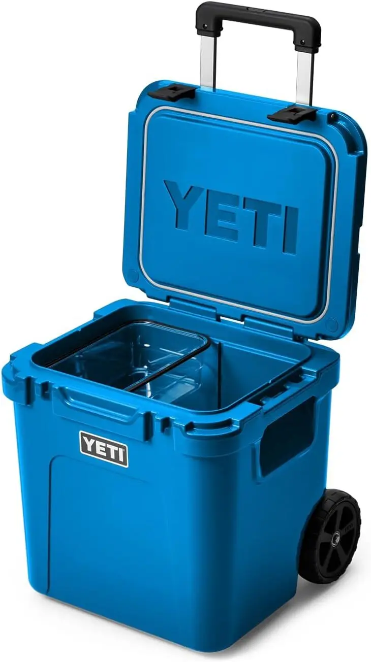 Roadie 48 Wheeled Cooler with Retractable Periscope Handle