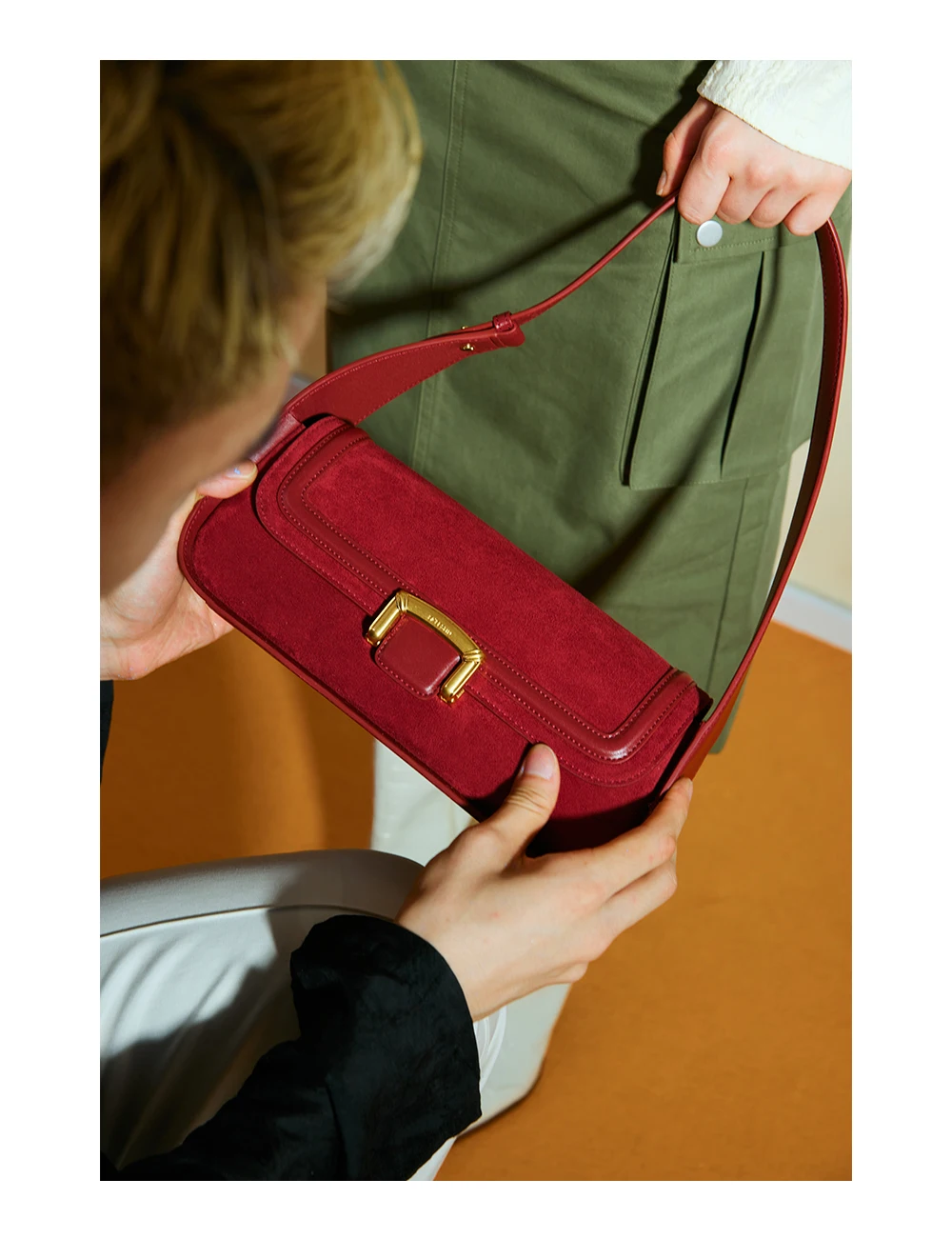 Upper stitching detail