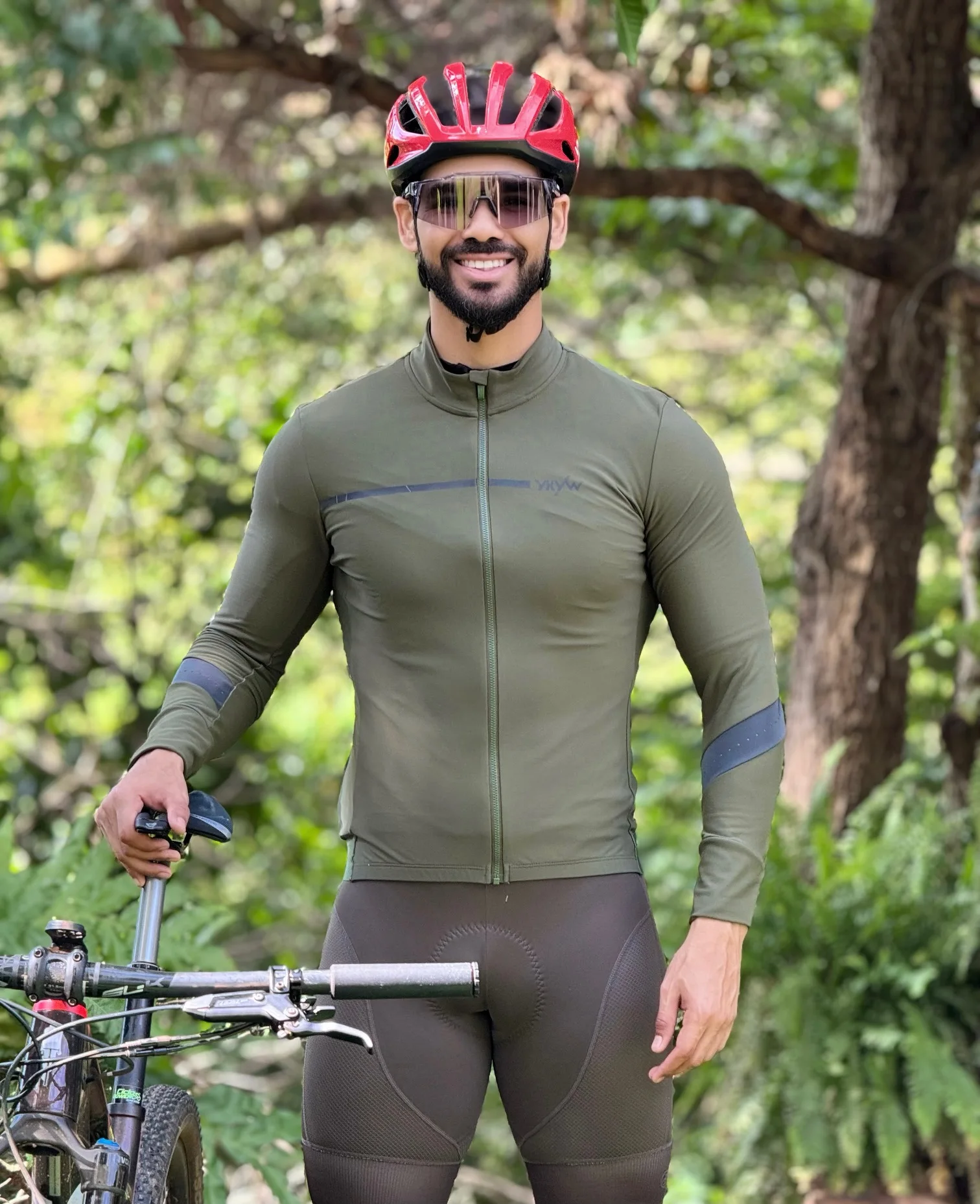 YKYWBIKE Herren Winter-Radtrikot, warm, Rennrad, dünn, weich, Fleece-Jacke, atmungsaktiv, MTB, Fahrradbekleidung, Fahrradtrikot – Detail 1