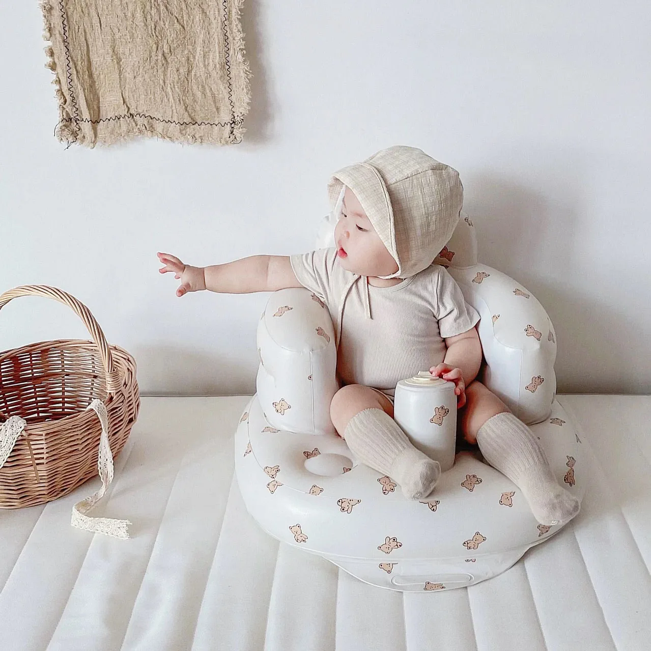 Inflatable Sofa Children Sofa Single Sofa Chair Baby Inflatable Sofa Children Puff Portable Bath Chairs PVC Multifunctional Seat Practice Sitting Bath Stool