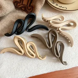 Elegant Frosted Acrylic Wave Hair Claw for Women - Versatile French - Style Accessory (4 pcs set)