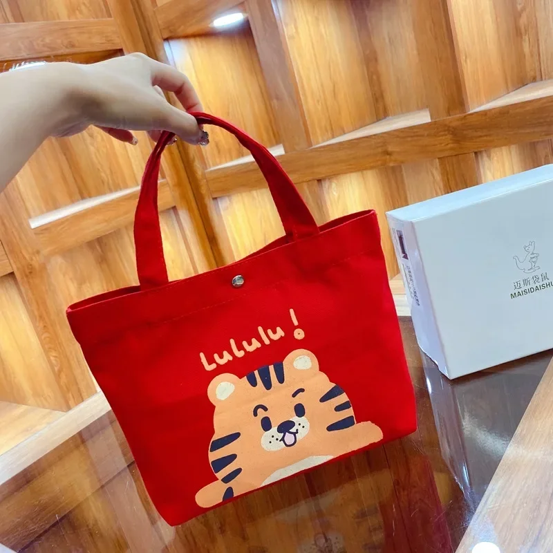 

2023 New Canvas Bag for Women Korean Cute Cartoon Student Lunch Box Instant Snack Bag Bolsa Termica Porta Alimentos Loncheras