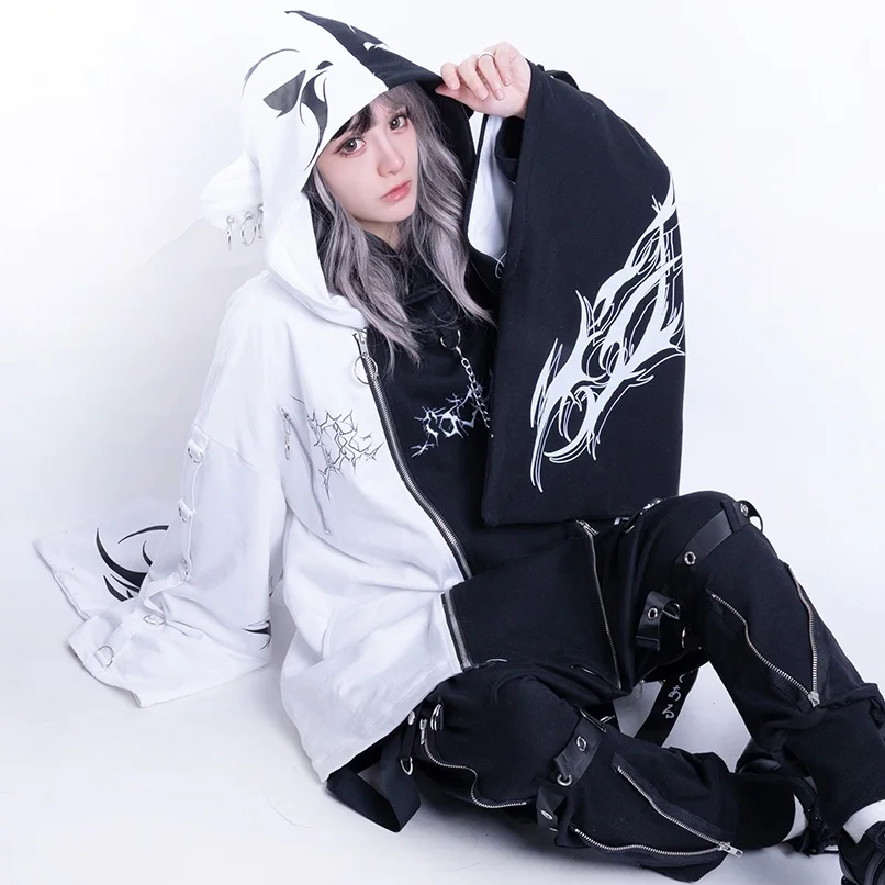 Japanese Y2K Yamamoto Rivet Chain Hooded Anime style neutral Top Jacket Men's clothing Long Sleeved jacket men's top cosplay