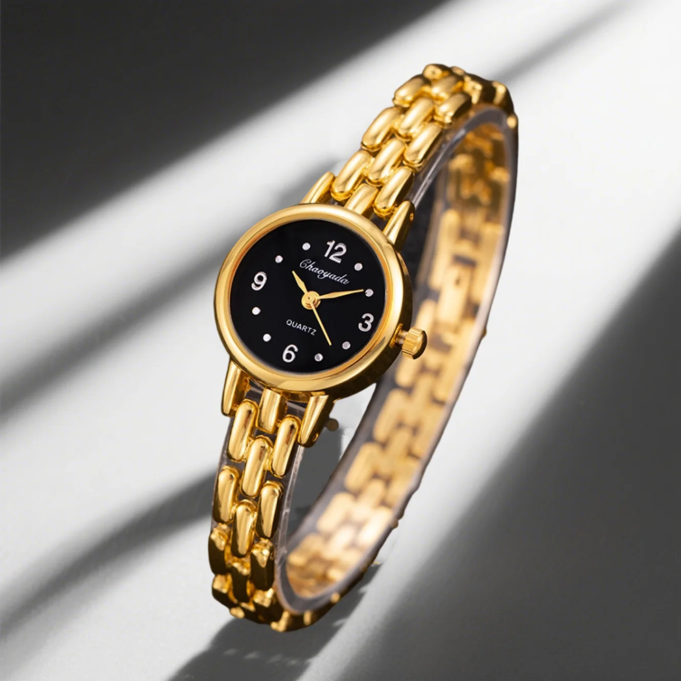 Women's Fashion Square Watches Gold Alloy Strap 2025 Luxury Ladies Quartz Wristwatches Qualities Female Roman Scale Clock