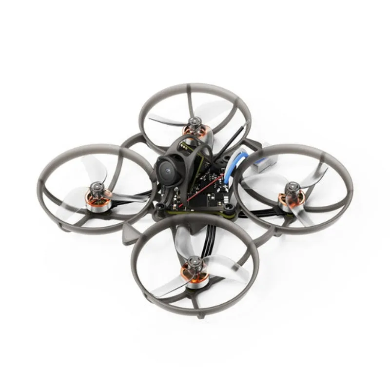 Drone FPV Air75 II 1S 75mm Whoop Ultraléger pour Course et Freestyle posé sur une table, batterie connectée