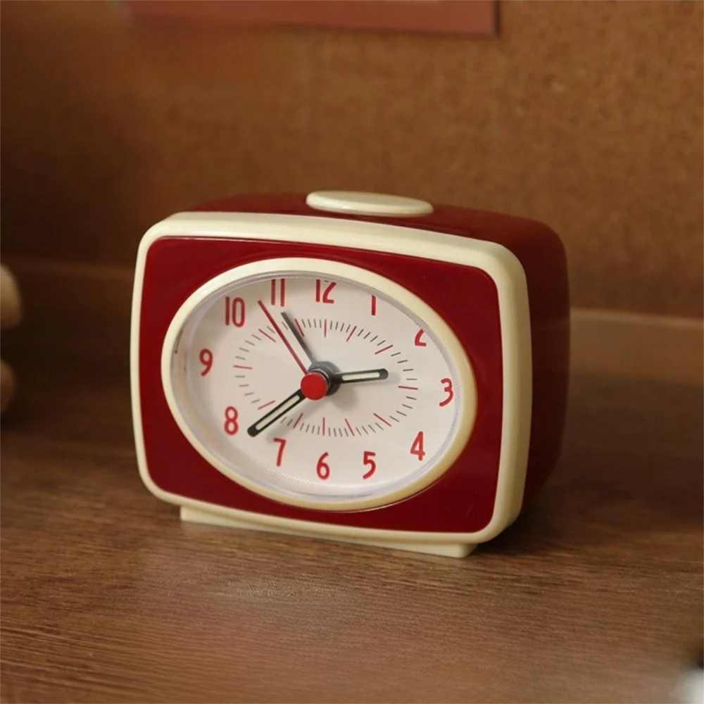 New Non Ticking Silent Alarm Clock Fluorescent Hands Battery-Powered Electronic Clock Luminous Display Desktop Clock Bedroom
